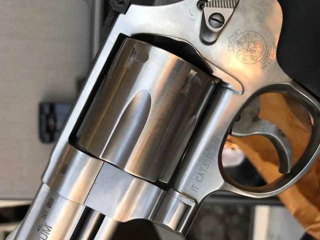 Smith & Wesson 629 Emergency Survival Kit .44 Magnum — Revolver Usato - immagine 16