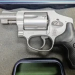 Smith & Wesson 642-2 Airweight .38 Special — Revolver Usato
