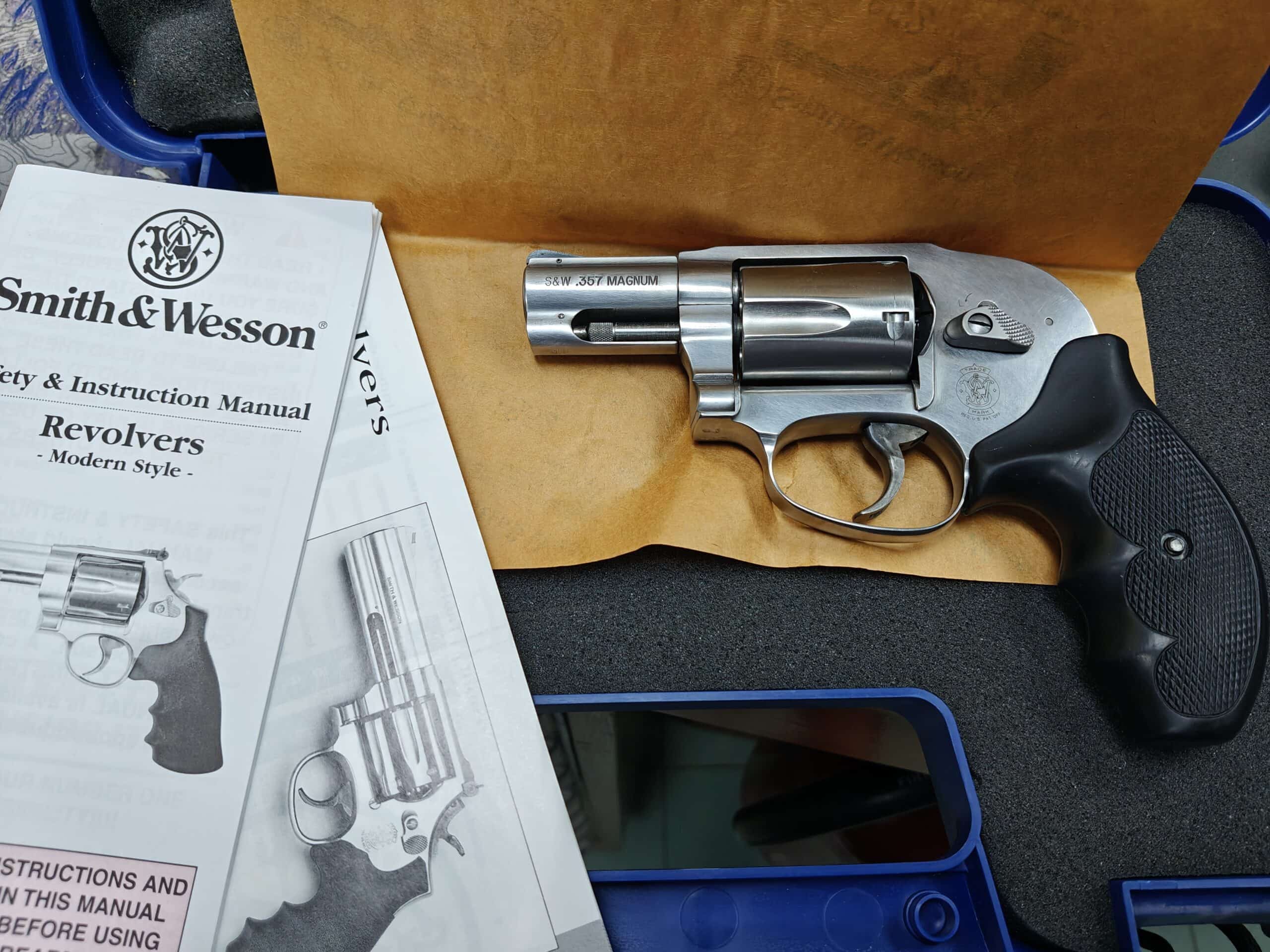 oplus_2097152 Smith & Wesson 649 cal. 357mag - immagine 1